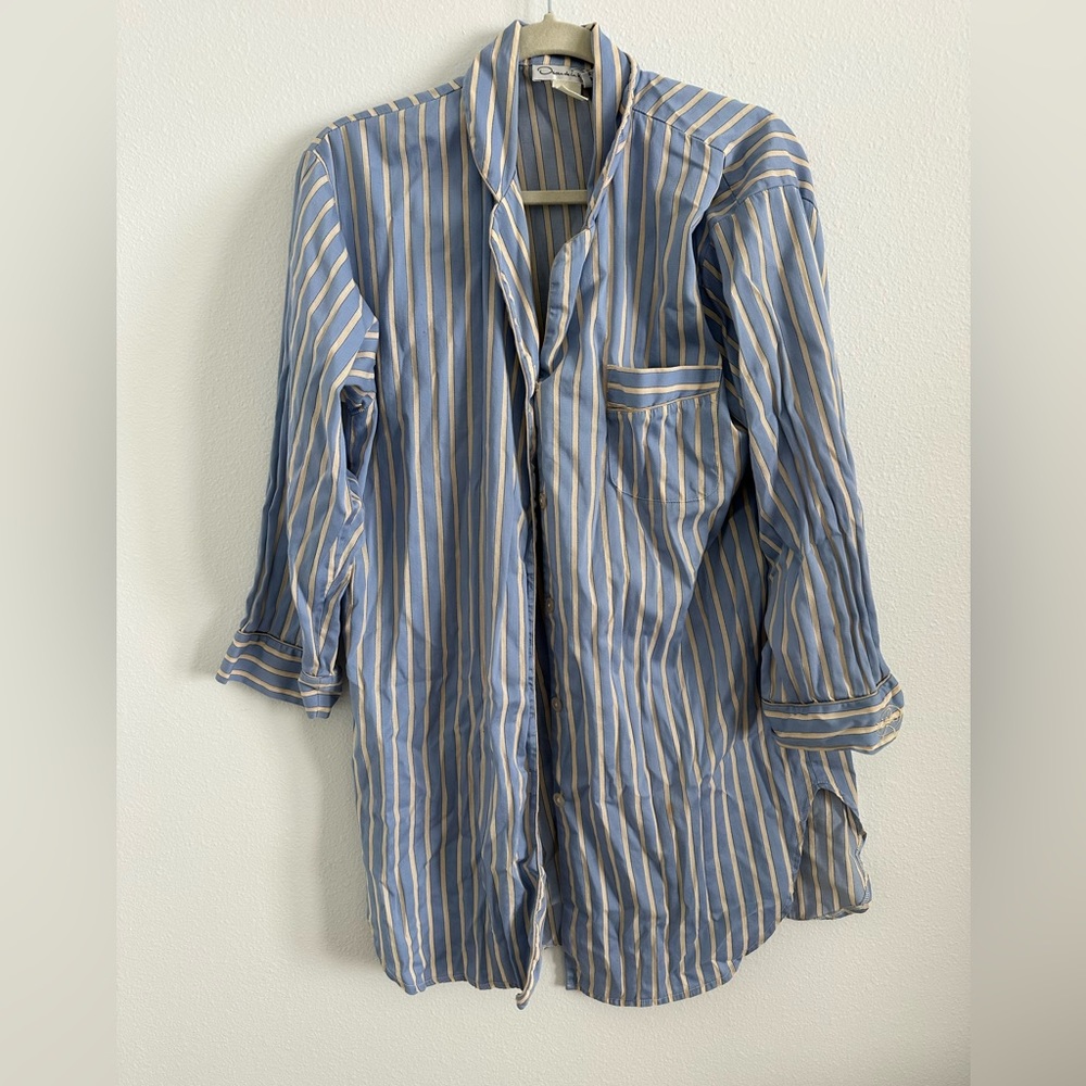 VTG Oscar De La Renta nightgown/sleep shirt. Size S/M - Picture 1 of 4